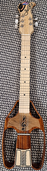 Nemexia star zastupa prodaju JuRe mandoline. JuRe mandoline su unikatni silent instrumenti